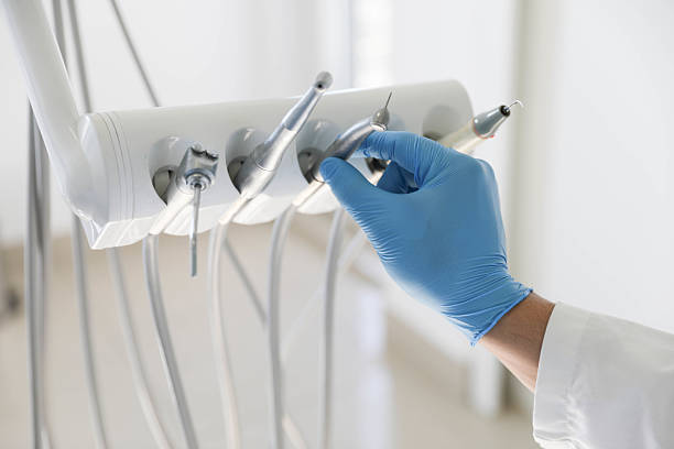 Professional Tooth Extraction technician working in Calhoun County County, GA